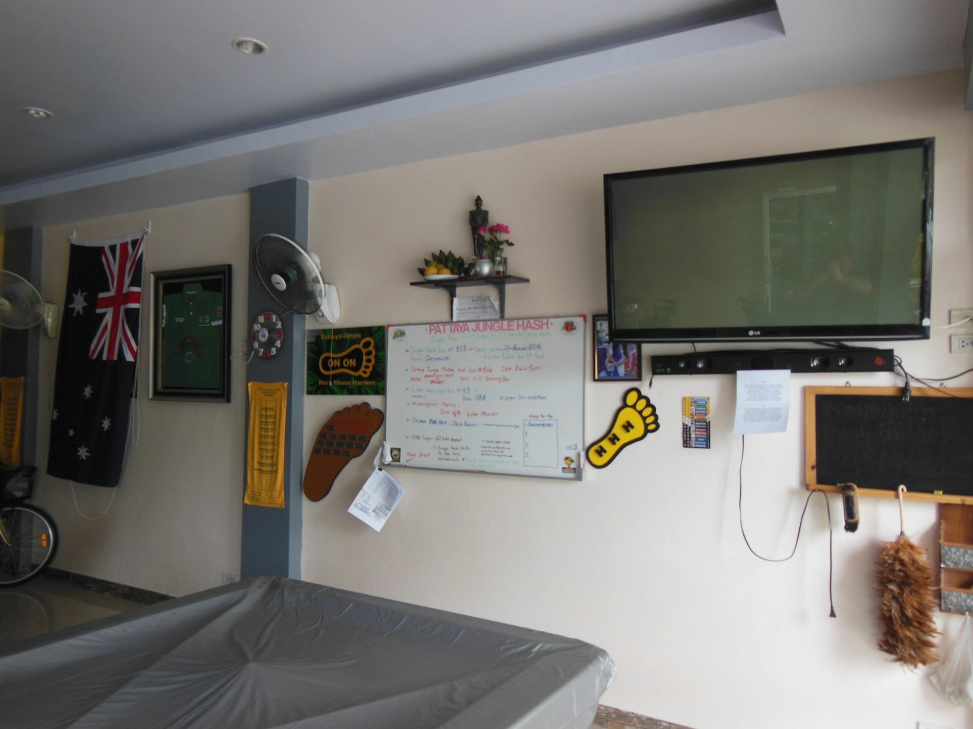 Boomerang Guesthouse And Bar Pattaya Extérieur photo