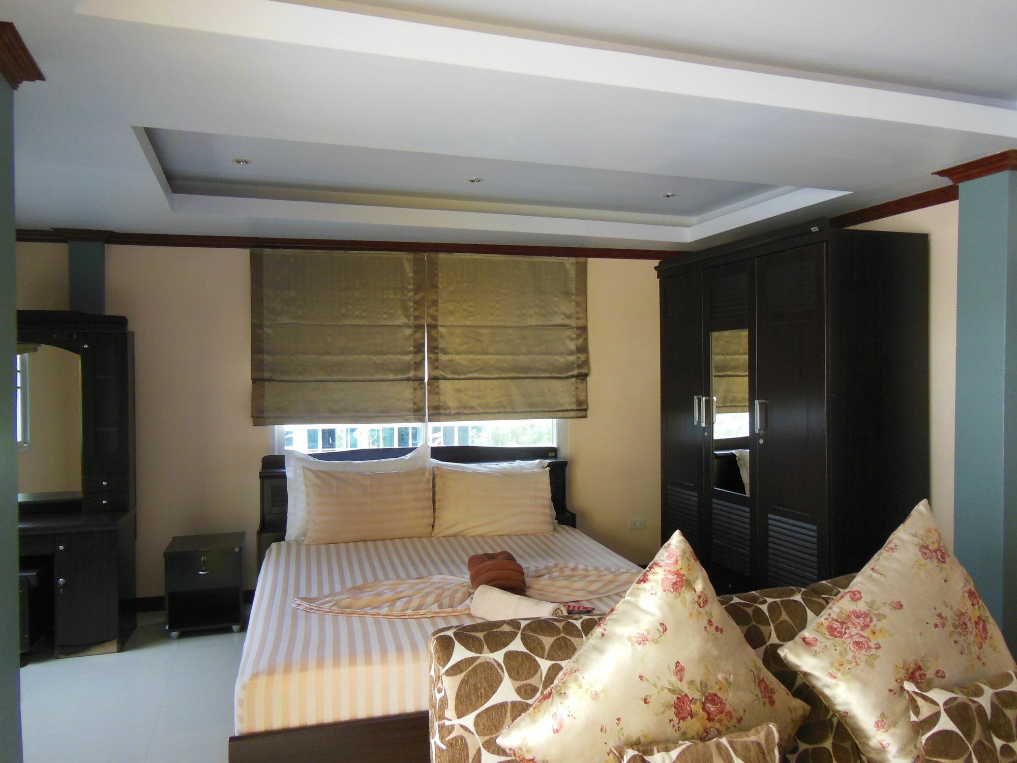 Boomerang Guesthouse And Bar Pattaya Extérieur photo